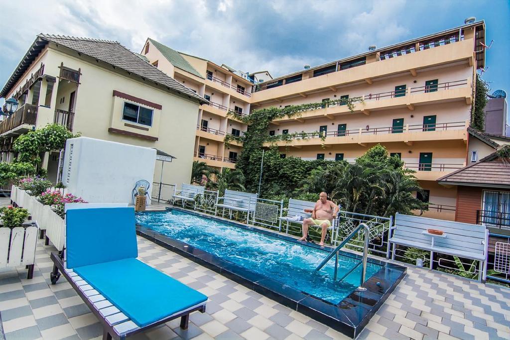 Hotel Sutus Court 3 Pattaya Exteriér fotografie