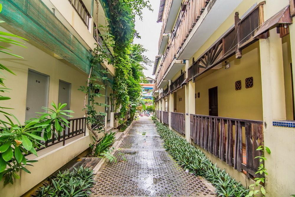 Hotel Sutus Court 3 Pattaya Exteriér fotografie
