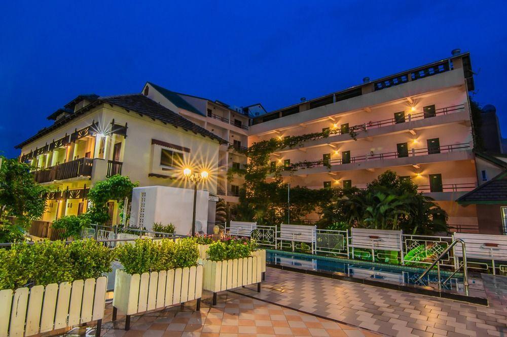 Hotel Sutus Court 3 Pattaya Exteriér fotografie