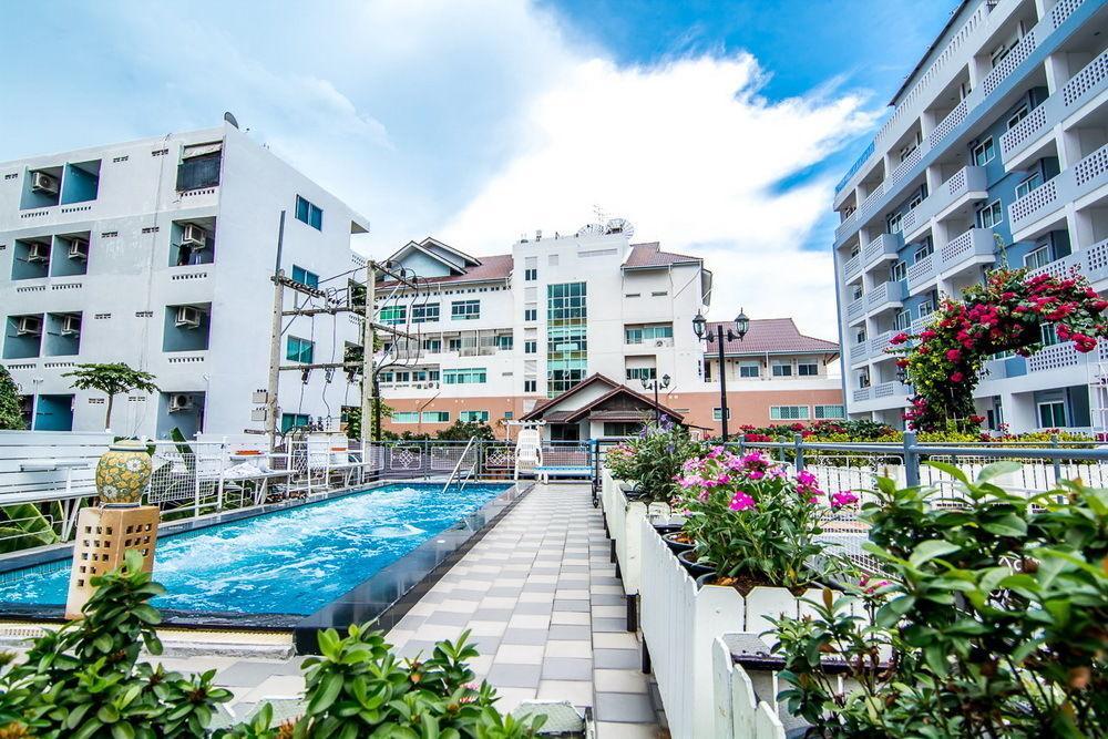 Hotel Sutus Court 3 Pattaya Exteriér fotografie