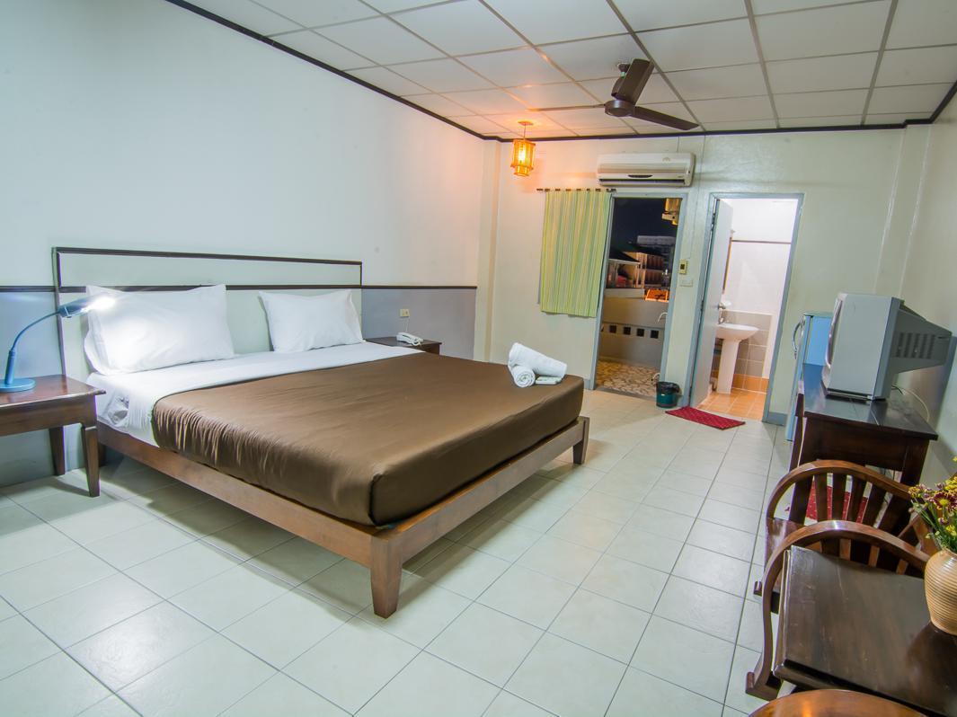 Hotel Sutus Court 3 Pattaya Exteriér fotografie