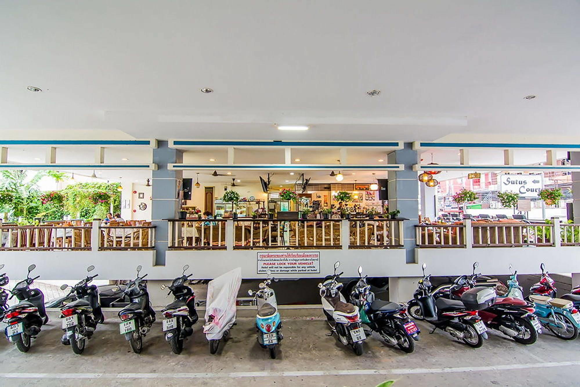 Hotel Sutus Court 3 Pattaya Exteriér fotografie