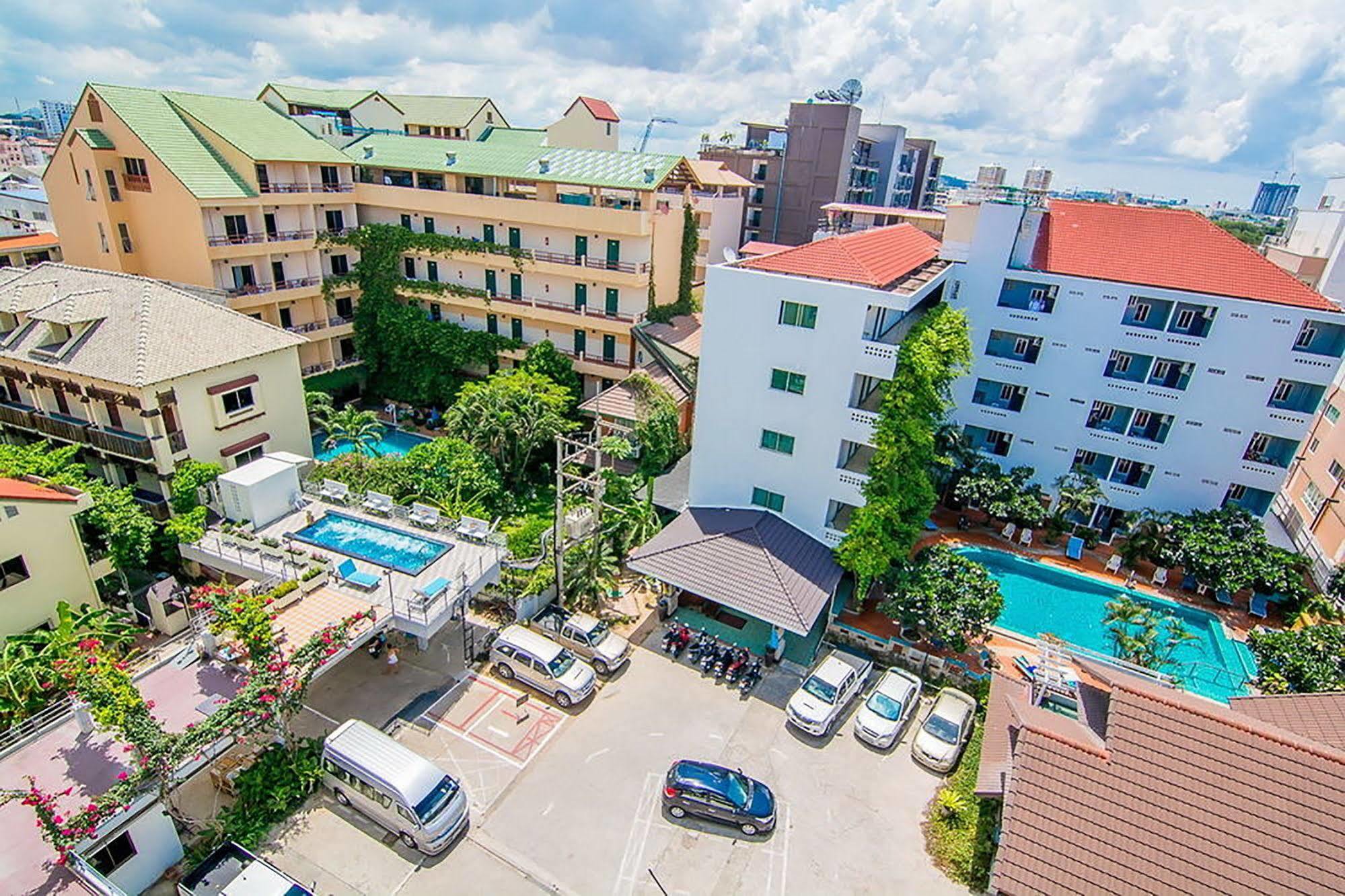 Hotel Sutus Court 3 Pattaya Exteriér fotografie