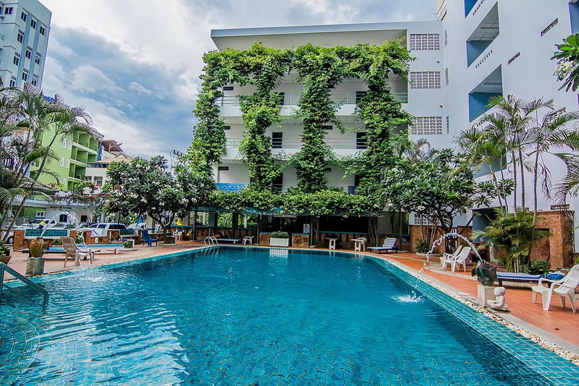 Hotel Sutus Court 3 Pattaya Exteriér fotografie